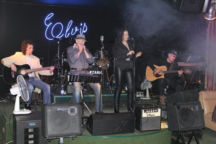 клуб ЭЛВИС.JPG