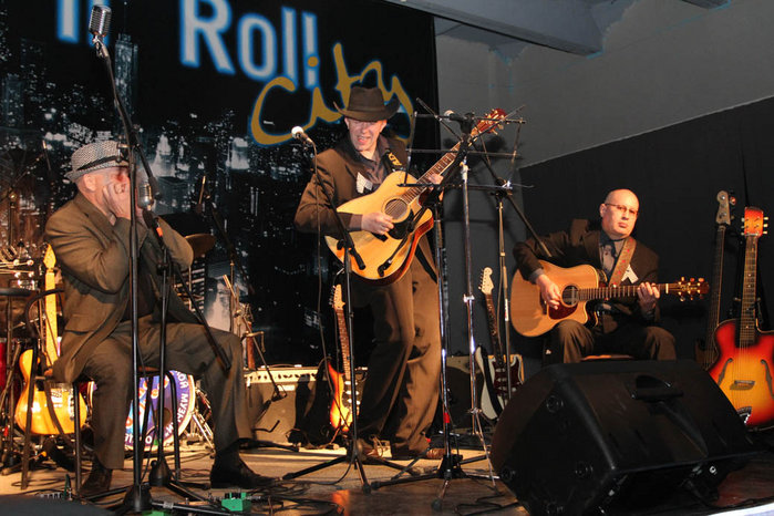 Блюзовые посиделки.JPG