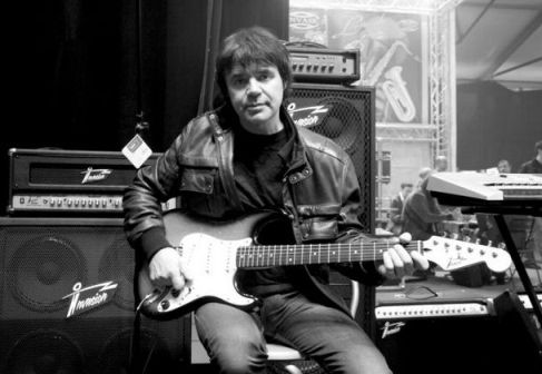 Евгений Осин - мастер дворовой романтики.jpg